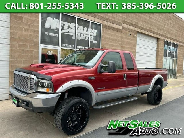 2002 Ford F-350 Super Duty Lariat Extended Cab SB 4WD