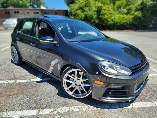 2013 Volkswagen Golf R 4-Door AWD with Sunroof and Navigation