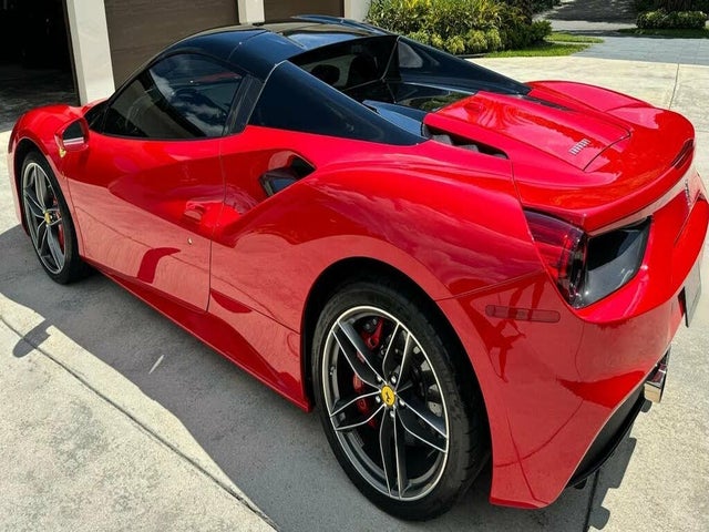 2019 Ferrari 488 Spider RWD