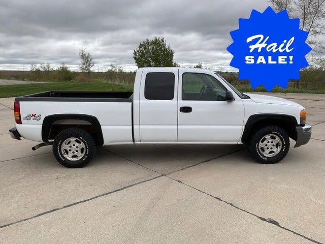 2004 GMC Sierra 1500 4 Dr Work Truck 4WD Extended Cab SB
