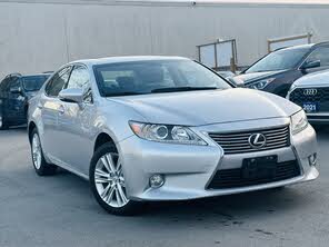 Lexus ES 350 FWD