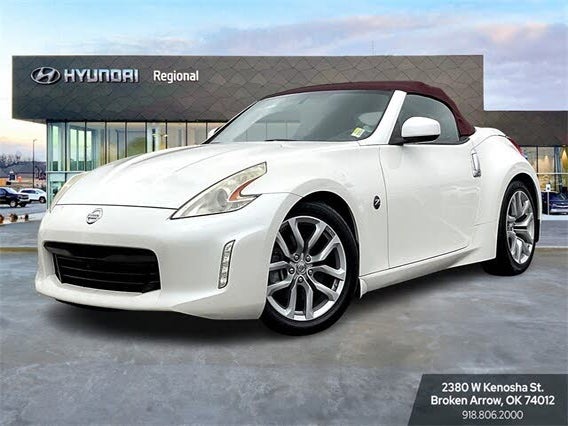 2015 Nissan 370Z Roadster Touring