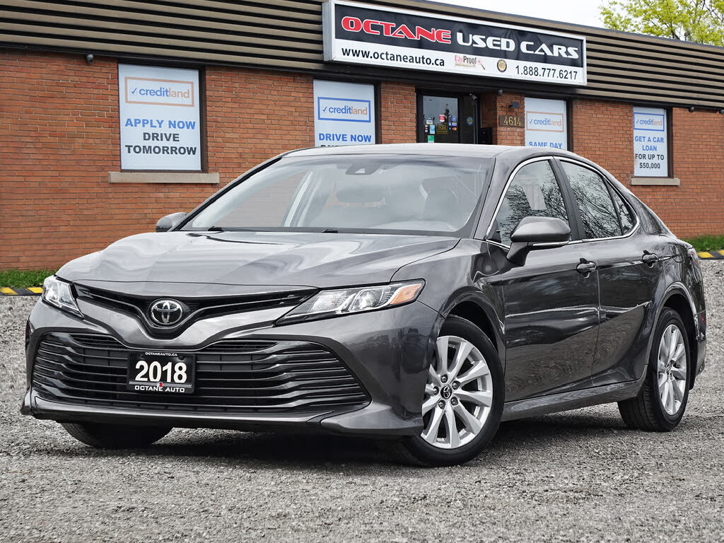 2018 Toyota Camry LE