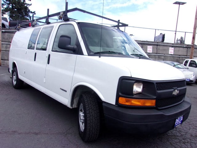 2004 Chevrolet Express Cargo 2500 Extended RWD