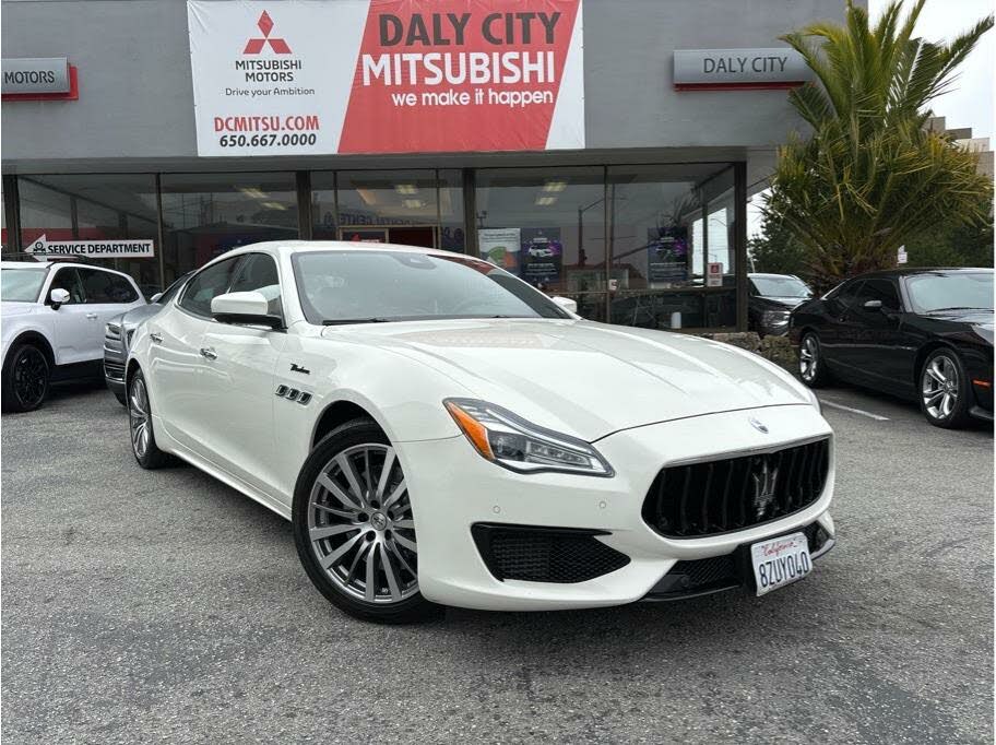 2022 Maserati Quattroporte Modena Q4 AWD