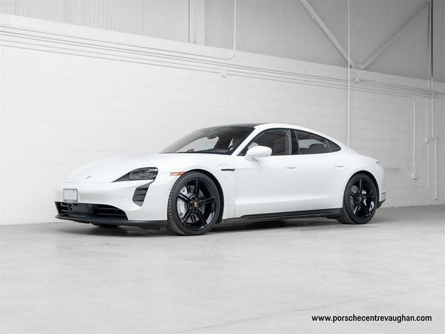 Porsche Taycan GTS Sedan AWD 2022