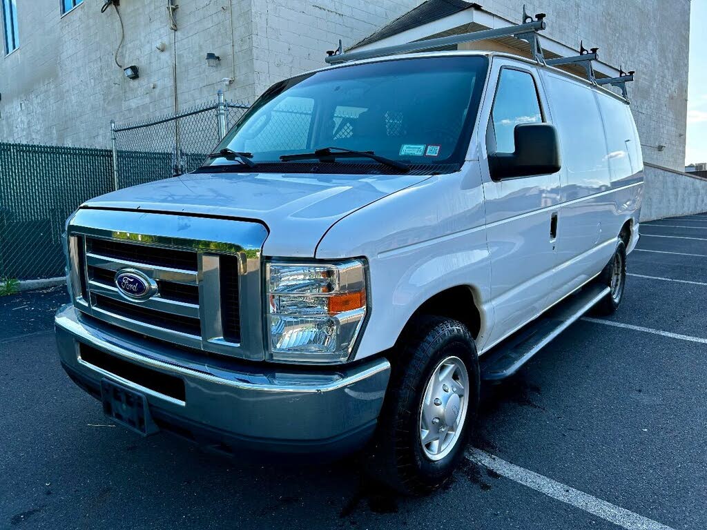 2014 Ford E-Series E-250 Cargo Van