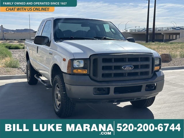 2005 Ford F-350 Super Duty Lariat Extended Cab SB 4WD