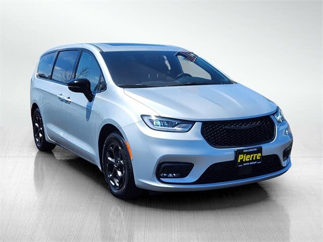 2023 Chrysler Pacifica Hybrid Limited FWD