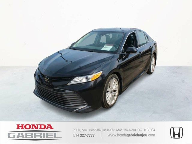 Toyota Camry XLE FWD 2020