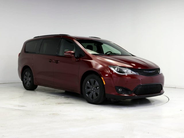 2020 Chrysler Pacifica Hybrid Limited FWD