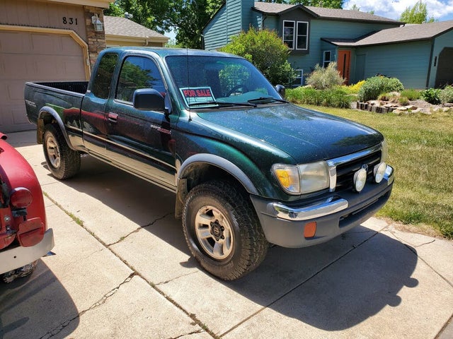 2000 Toyota Tacoma 2 Dr SR5 4WD Extended Cab LB