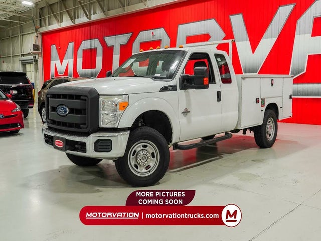 2015 Ford F-350 Super Duty Chassis XL SuperCab 4WD