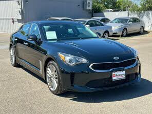 Kia Stinger 2.0L RWD