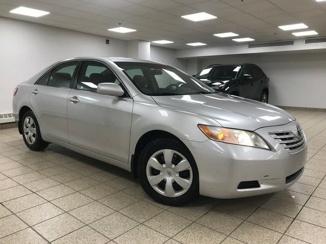 Toyota Camry LE 2009