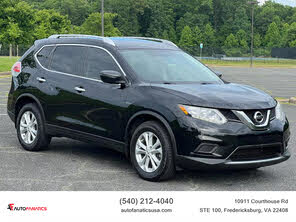 Nissan Rogue SV FWD