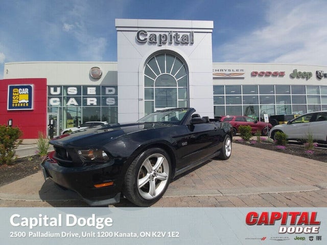 Ford Mustang GT Convertible RWD 2012