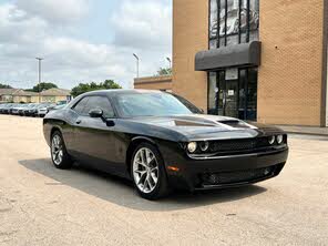 Dodge Challenger GT AWD