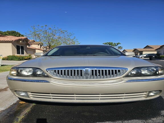 2004 Lincoln LS V6 Appearance