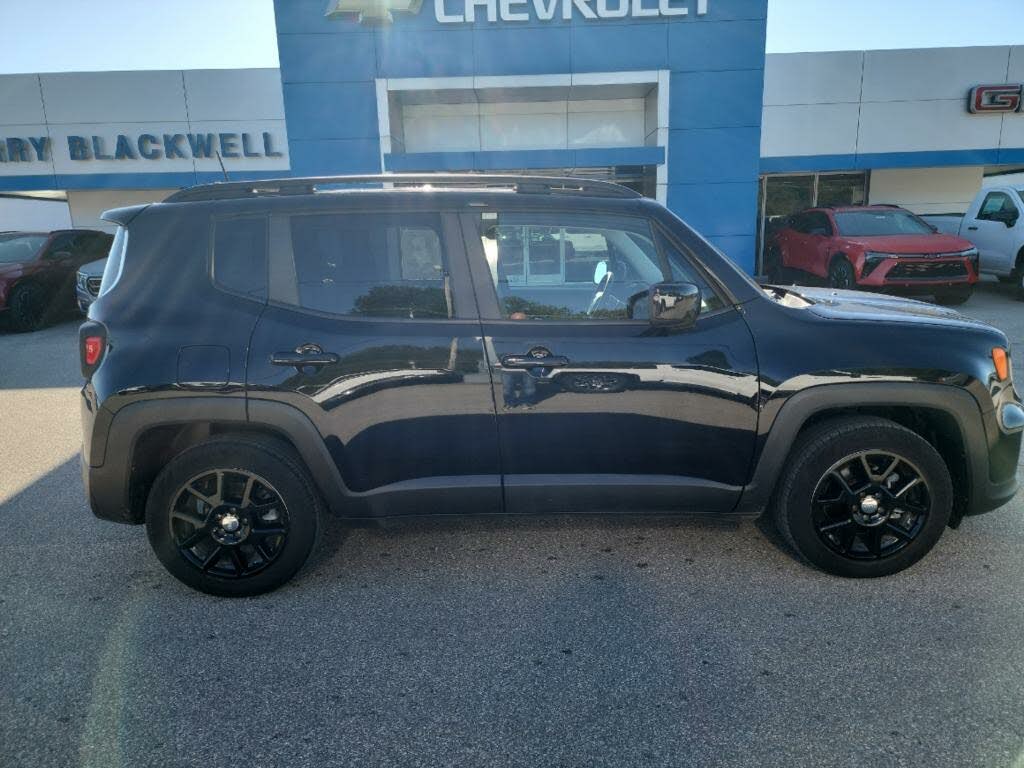 2020 Jeep Renegade Latitude FWD