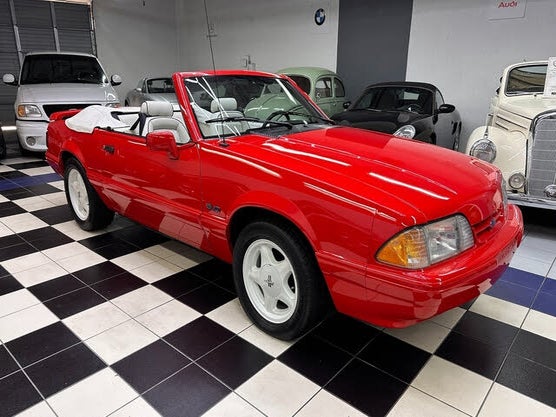 1992 Ford Mustang LX 5.0 Convertible RWD