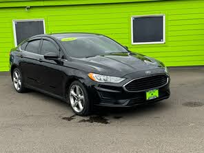 Ford Fusion S FWD