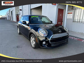 MINI Cooper 2-Door Hatchback FWD