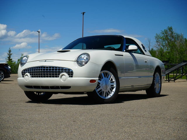 Ford Thunderbird Deluxe RWD 2002