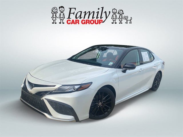 2021 Toyota Camry XSE V6 FWD