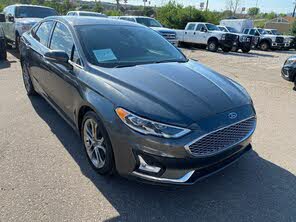 Ford Fusion Hybrid Titanium FWD