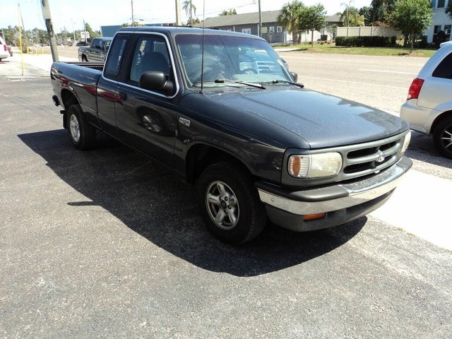 1994 Mazda B-Series B4000 LE Extended Cab RWD
