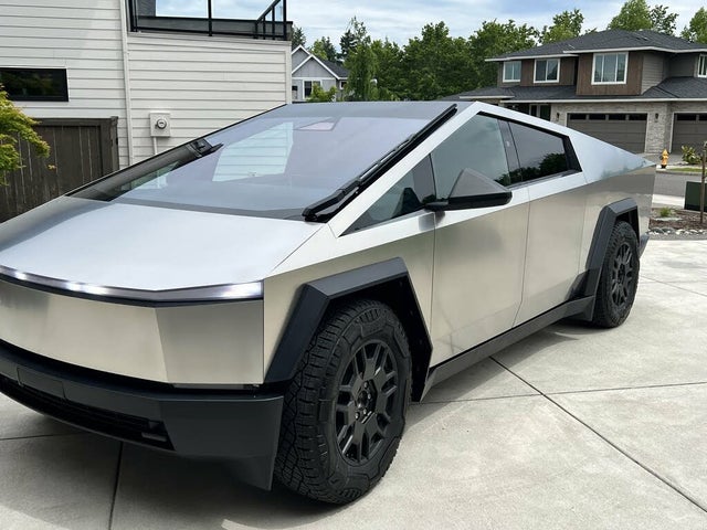 2024 Tesla Cybertruck Crew Cab AWD