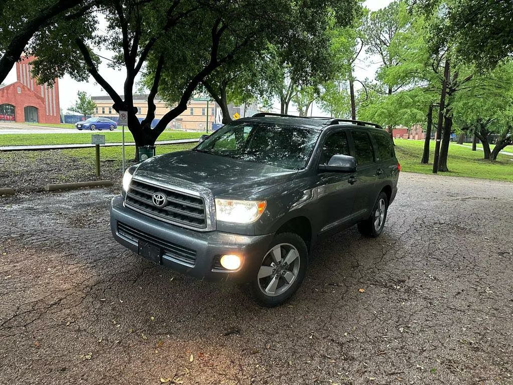 2008 Toyota Sequoia SR5 5.7L