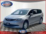 Chrysler Pacifica Touring FWD