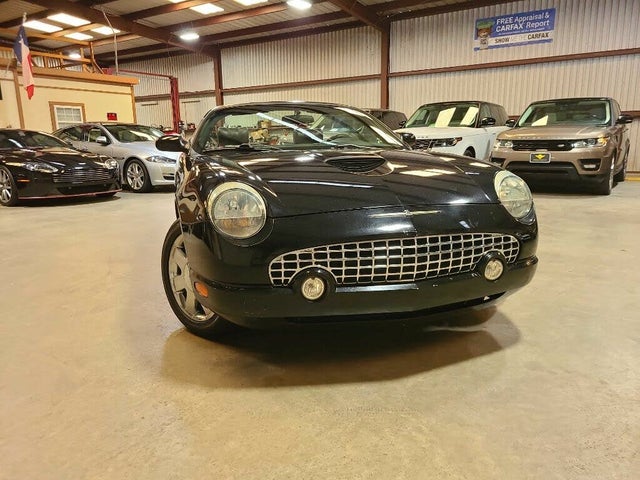 2002 Ford Thunderbird Deluxe RWD