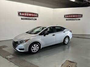 Nissan Versa S FWD