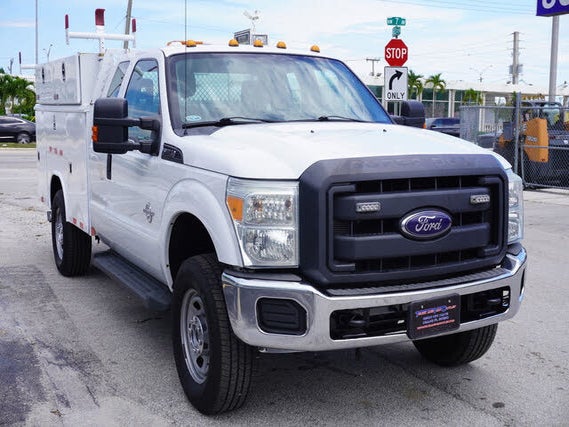 2013 Ford F-350 Super Duty Chassis