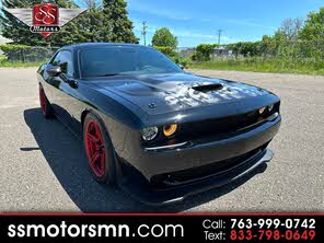 Dodge Challenger SRT Hellcat RWD