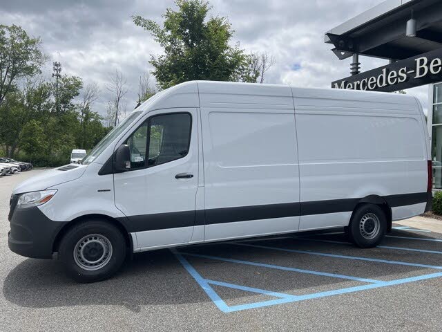 2024 Mercedes-Benz eSprinter 2500 170 High Roof Cargo HO RWD