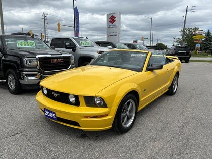 Ford Mustang GT Convertible RWD 2005