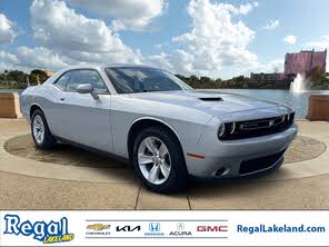 Dodge Challenger SXT RWD