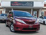 Toyota Sienna LE 7-Passenger Auto Access Seat