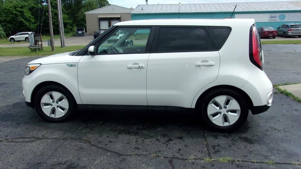 2016 Kia Soul EV +