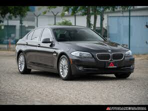 BMW 5 Series 535i Sedan RWD