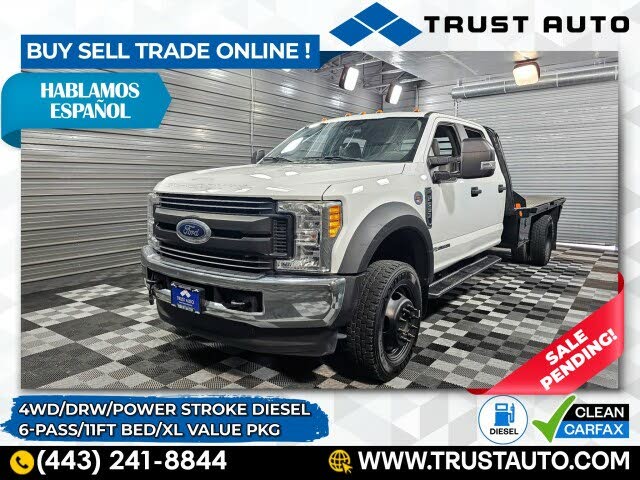 2017 Ford F-550 Super Duty Chassis XL Crew Cab 203 DRW 4WD