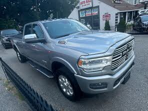 RAM 2500 Laramie Crew Cab LB 4WD