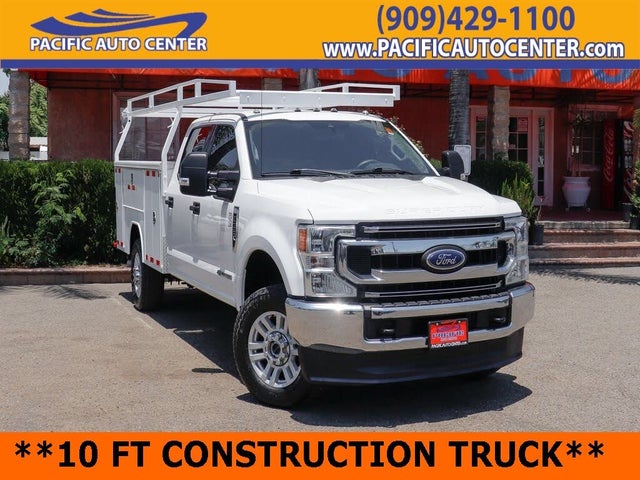 2020 Ford F-350 Super Duty Chassis XLT Crew Cab 4WD