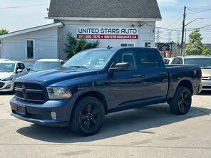 RAM 1500 Classic Night Edition Crew Cab 4WD