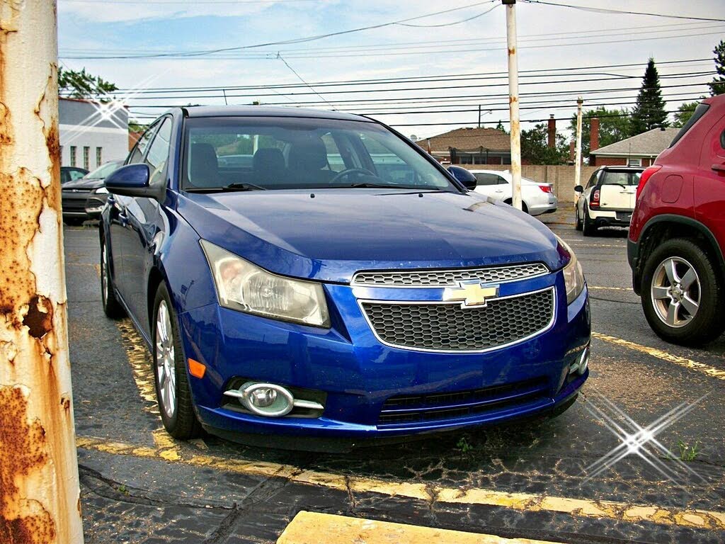 2013 Chevrolet Cruze Eco Sedan FWD