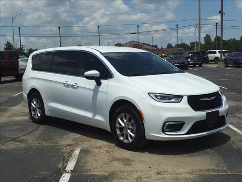 2023 Chrysler Pacifica Touring L AWD